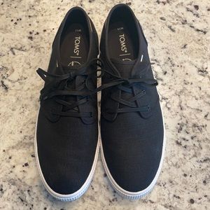 Tom’s Cairo canvas shoes